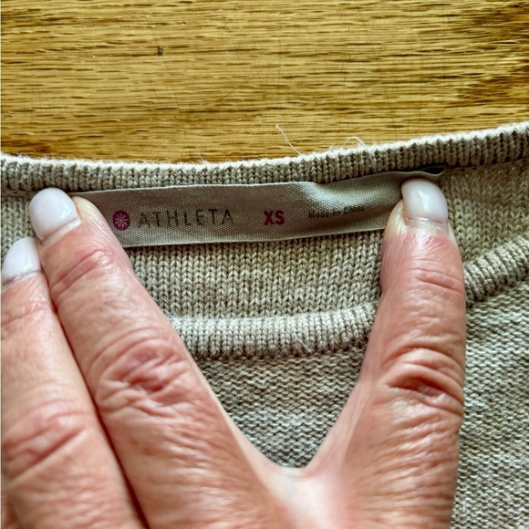 Athleta Retreat Oatmeal Pullover Sweater XS - Picture 2 of 7
